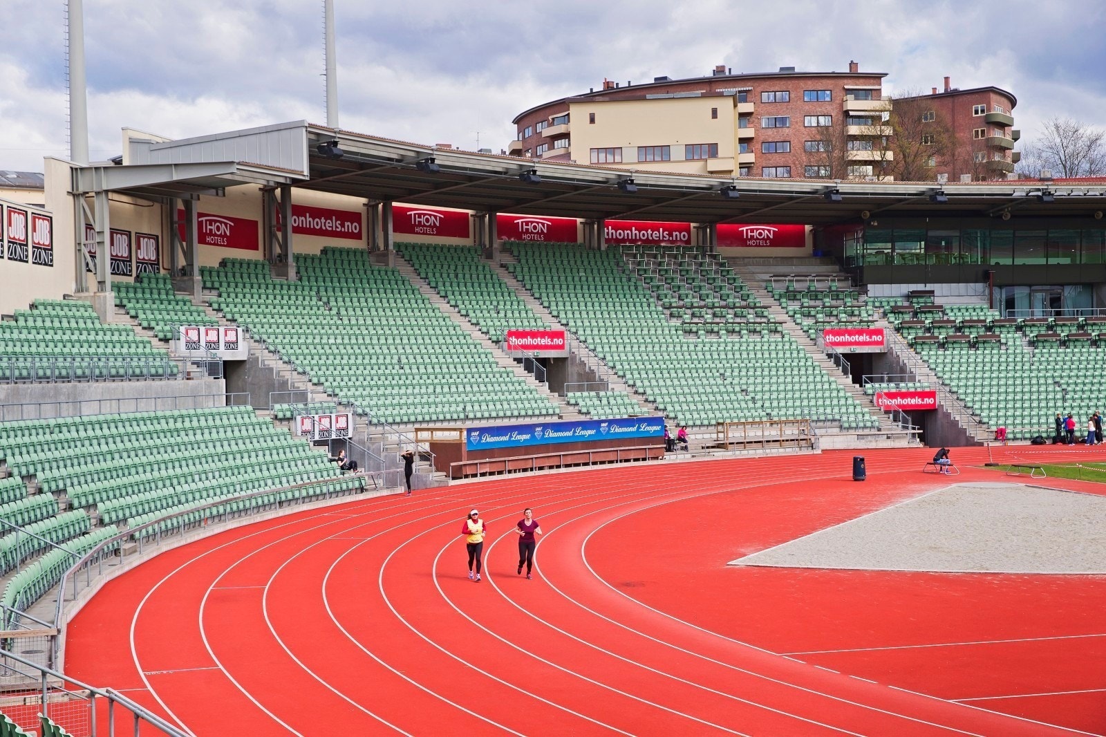 Kort vei til Bislett Stadion. Galleribilde