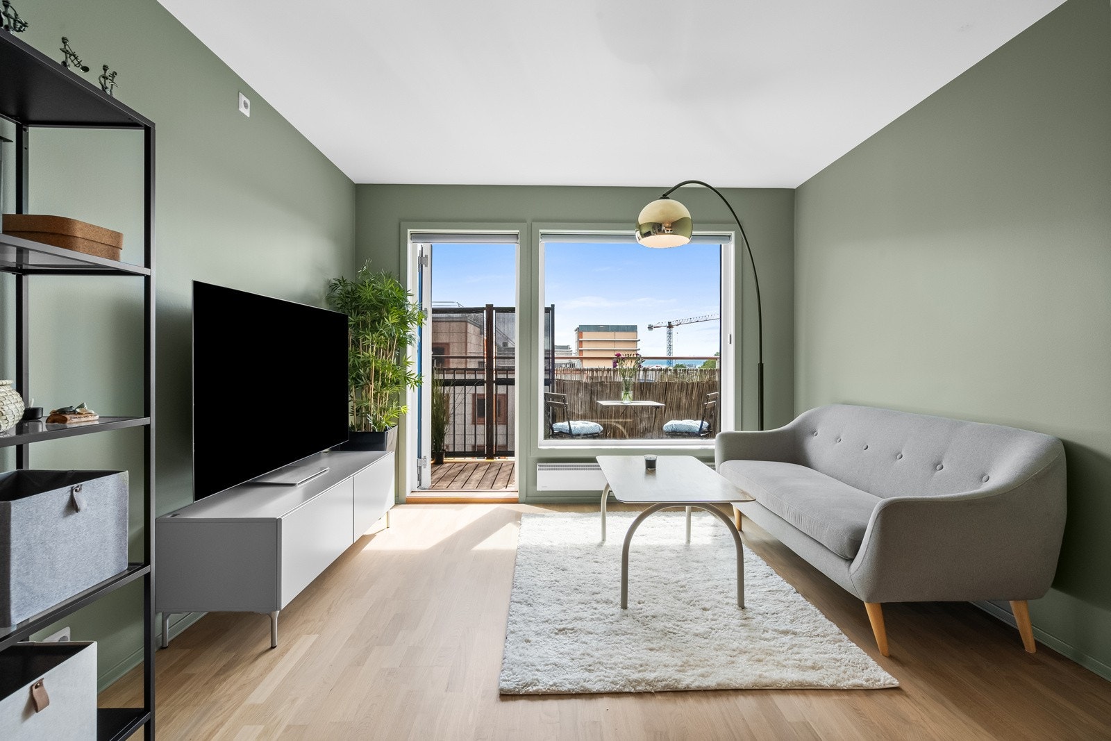 Velkommen til Sinsenveien 7, presentert av Schala & Partners ved Henrik Jensen, tlf. 996 92 427. Galleribilde