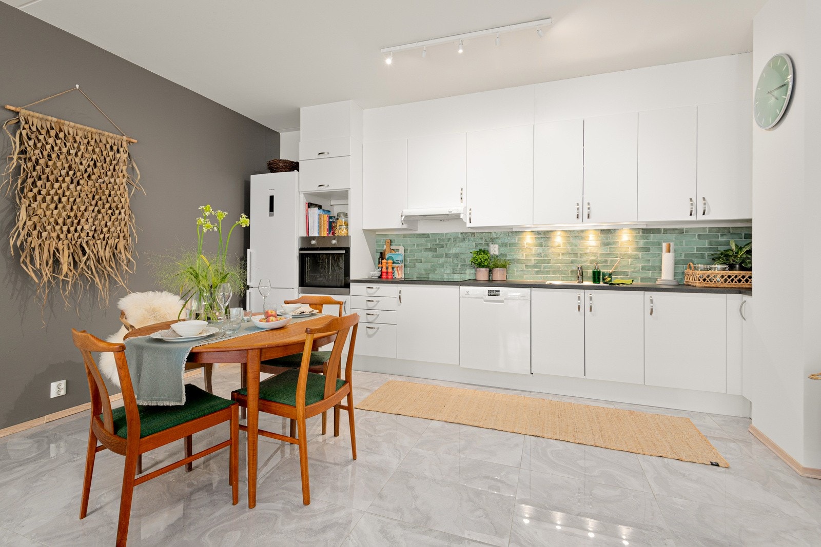 Stilrent kjøkken fra 2019. Galleribilde