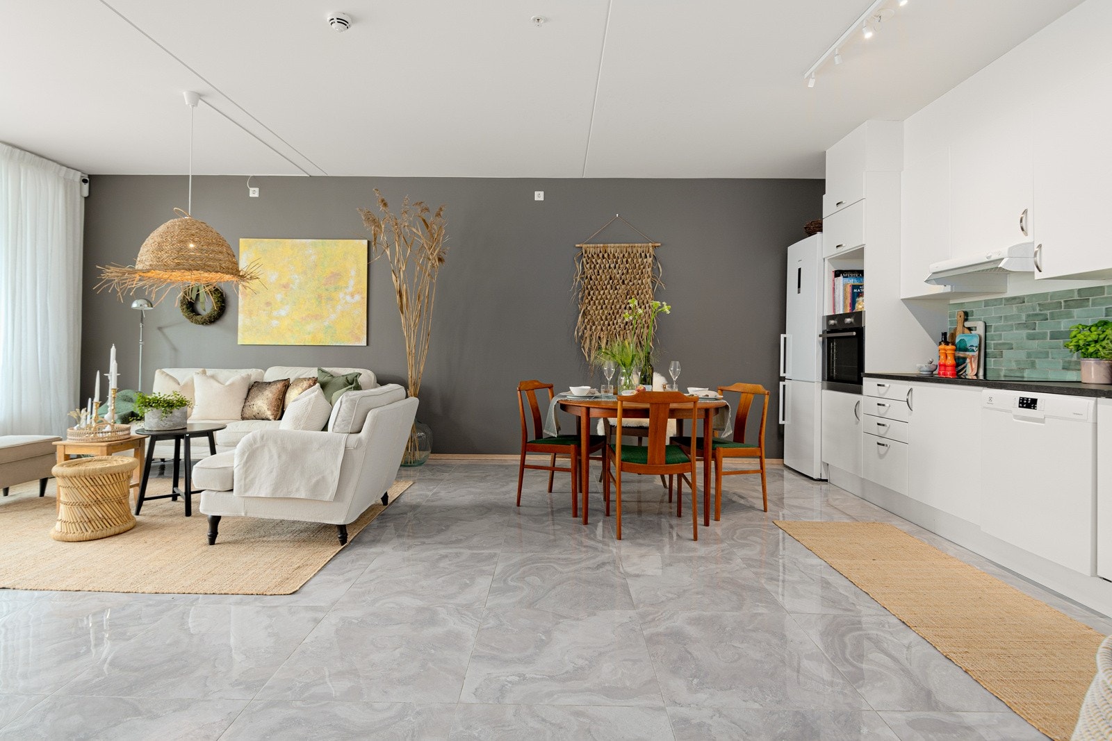 Leiligheten har balansert ventilasjon som sikrer frisk luft. Galleribilde