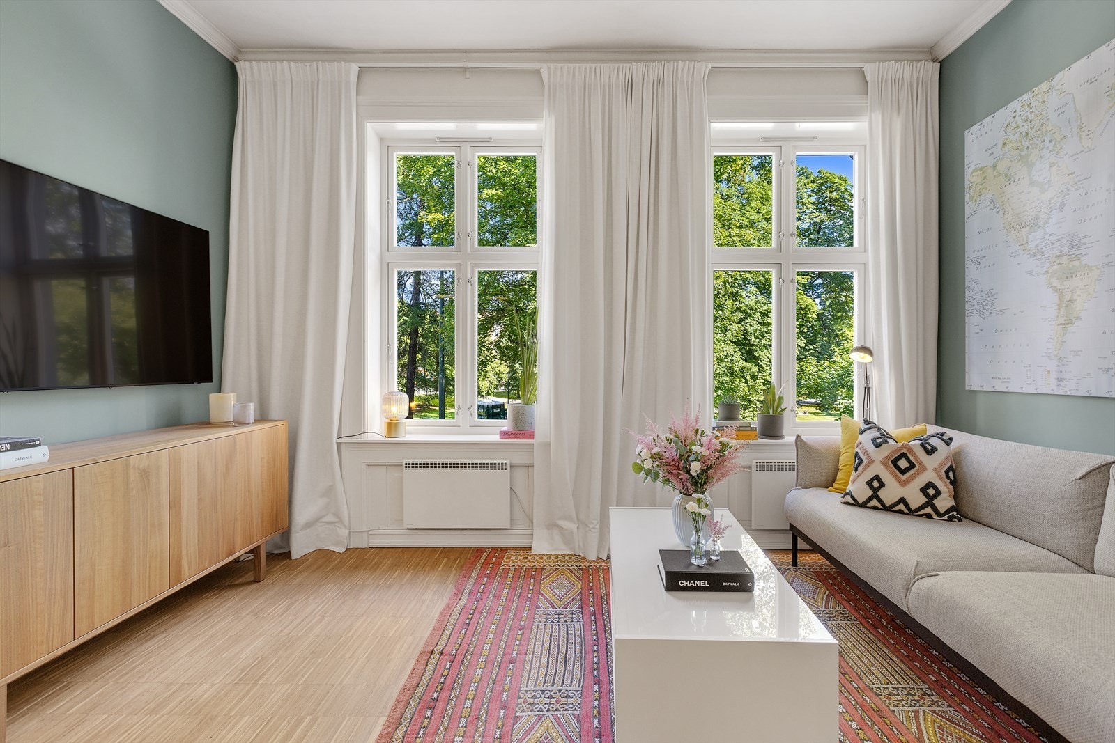 Vi har gleden av å ønske velkommen til denne fine leiligheten i Toftes gate 47B! Galleribilde