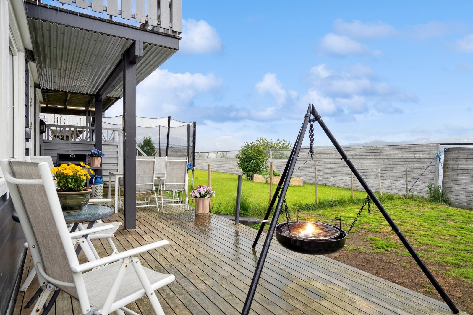 Plass til flere sittegrupper. Galleribilde