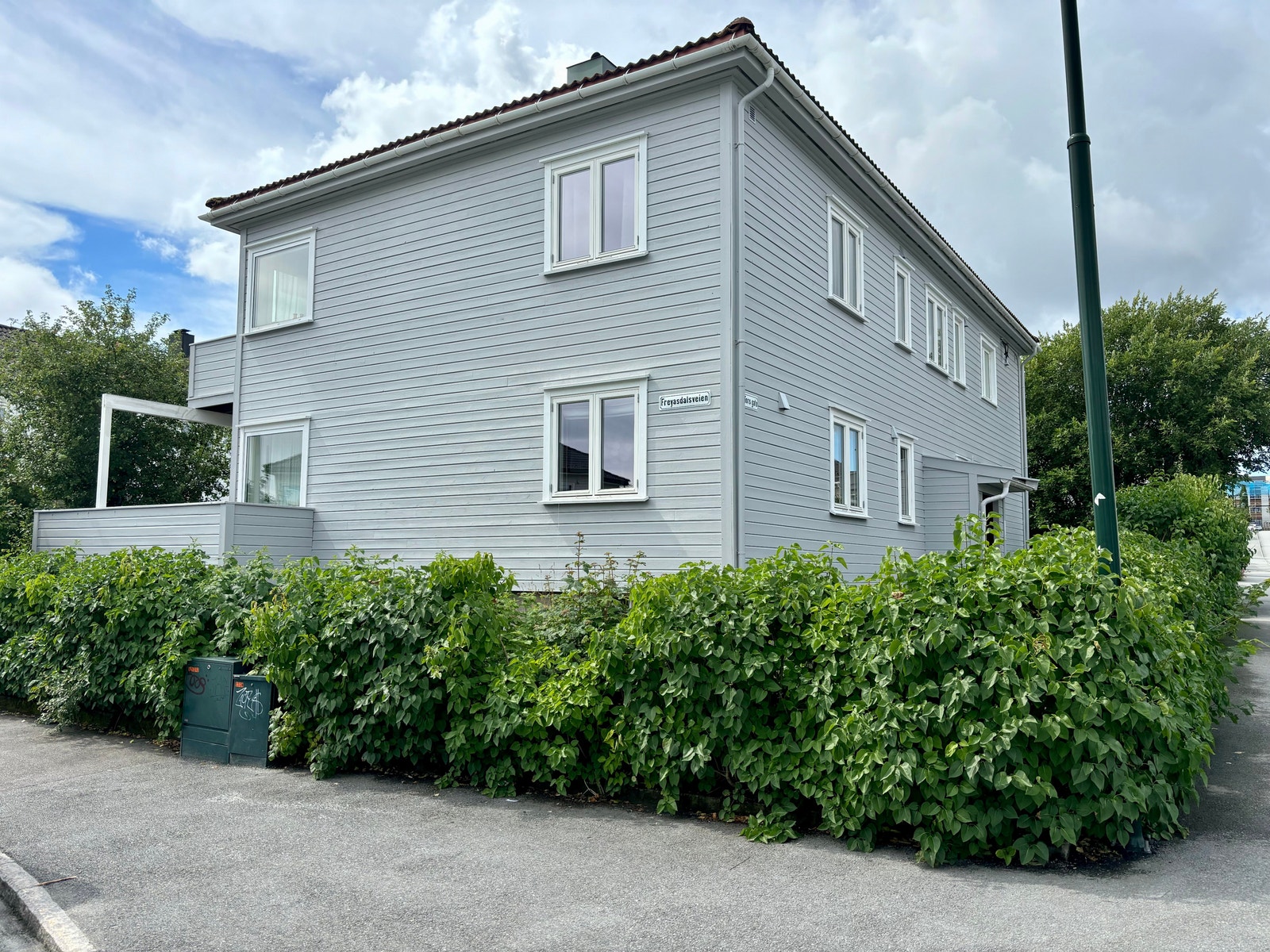 Ønsker du visning? Ta kontakt med megler på "send melding" knappen på finn.no. Galleribilde
