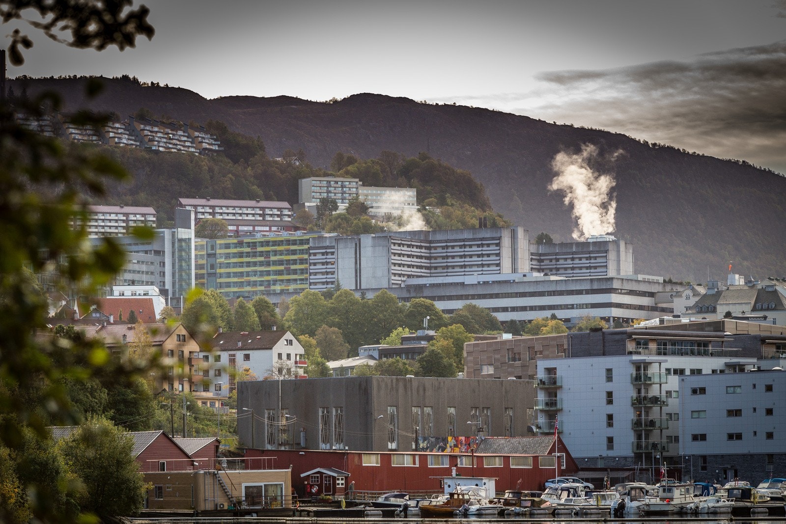 Haukeland Universitetsykehus er bare noen få stopp unna med kollektivtransport. Galleribilde