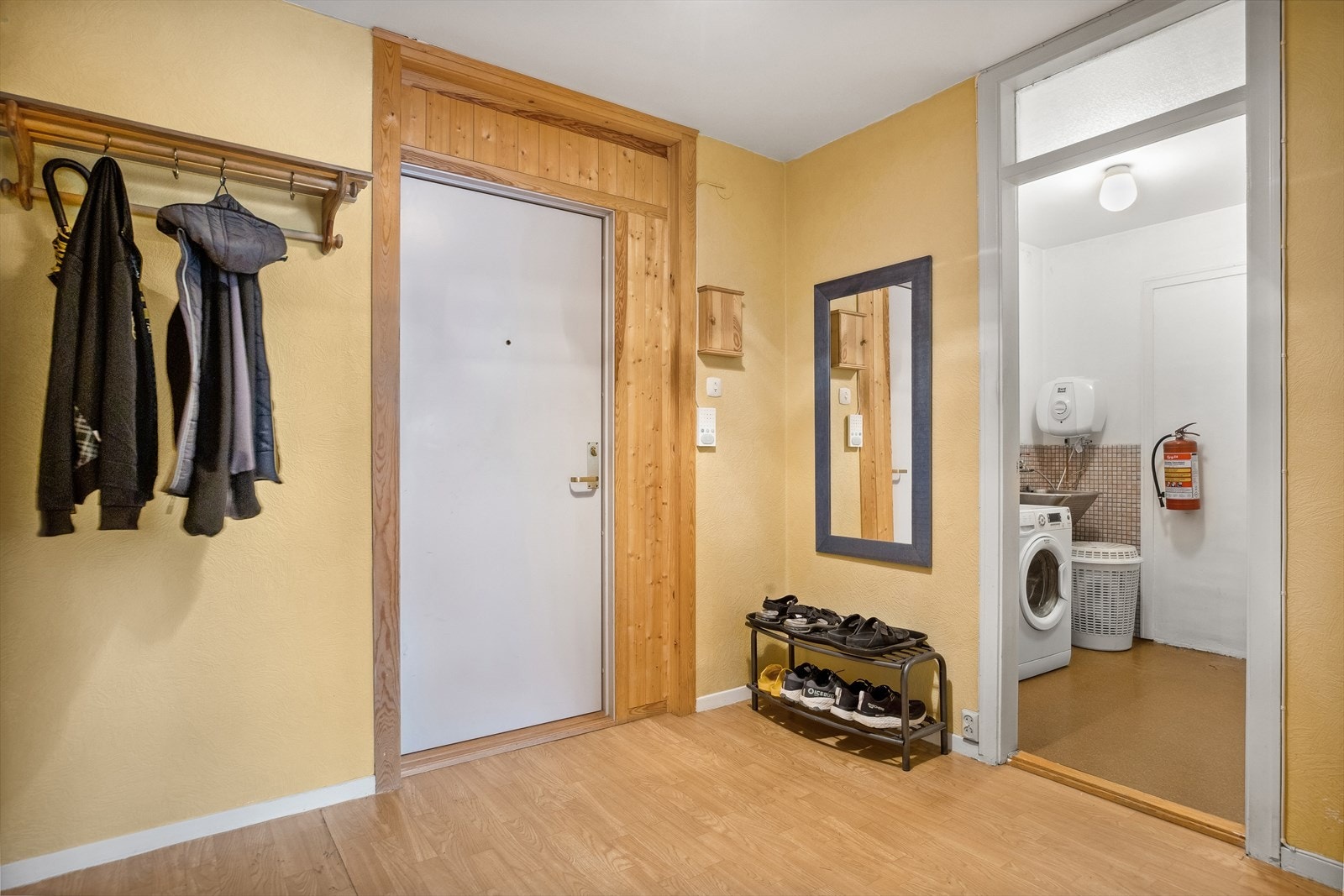 Leiligheten har en fin plassering i 3. etasje. Velkommen til en trivelig visning! Galleribilde