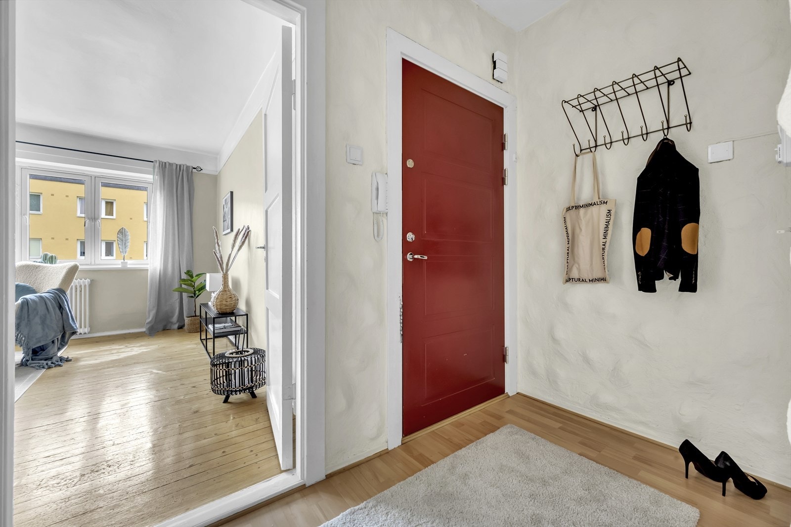 Da er det bare å ønske deg velkommen til en hyggelig visning her i Bjørn Stallares vei 37! Vi ses :-) Galleribilde