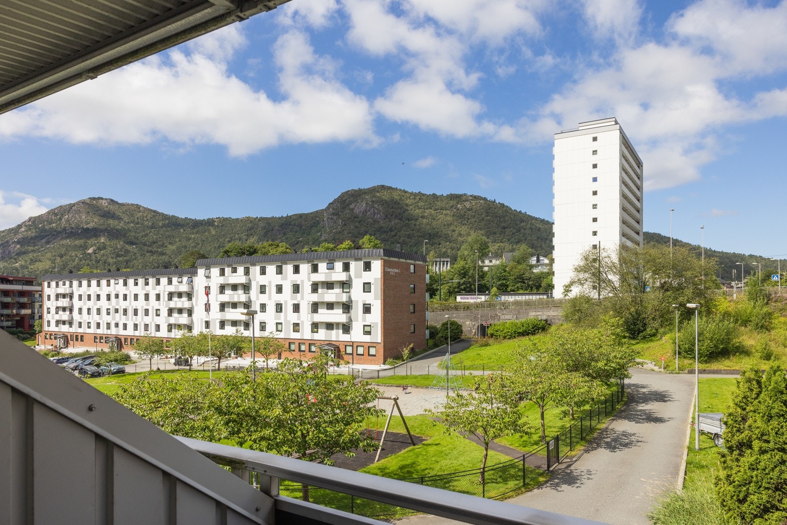 Terrassen har meget gode solforhold både på sommer- og vinterstid. Galleribilde