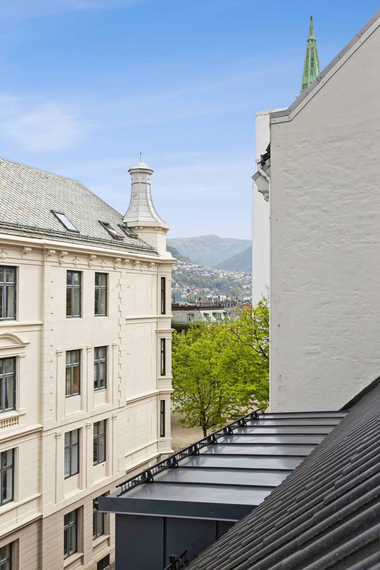 Utsikt fra loftsetasjen Galleribilde