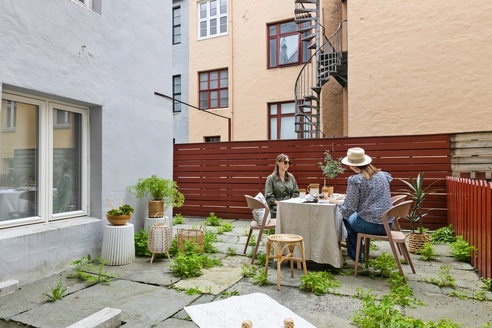 Felles bakgård for sameiet Galleribilde