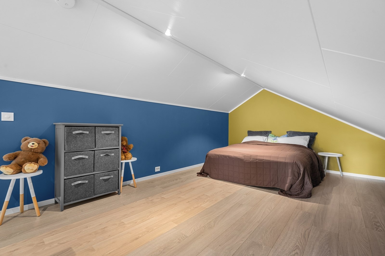 Loftstue med soveplasser Galleribilde
