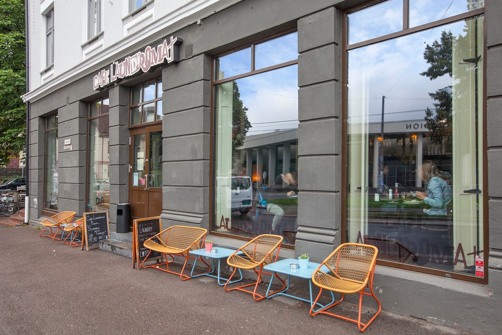 Kafé Landromat er et populært sted i nabolaget. Galleribilde