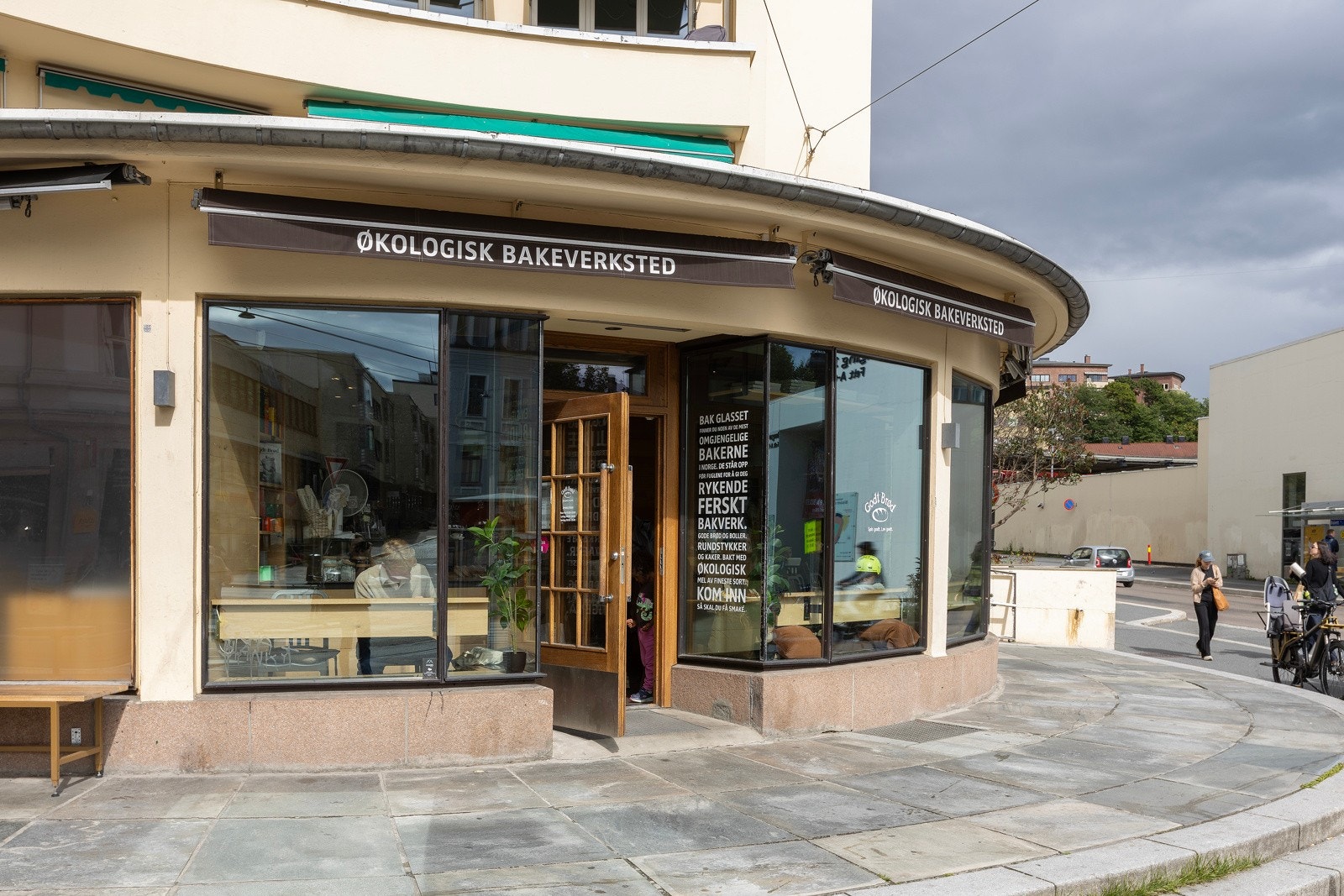 Økologisk bakeverksted på Bislett. Galleribilde