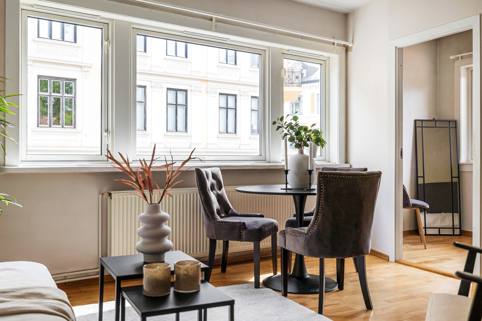 God plass til spisebord. Galleribilde
