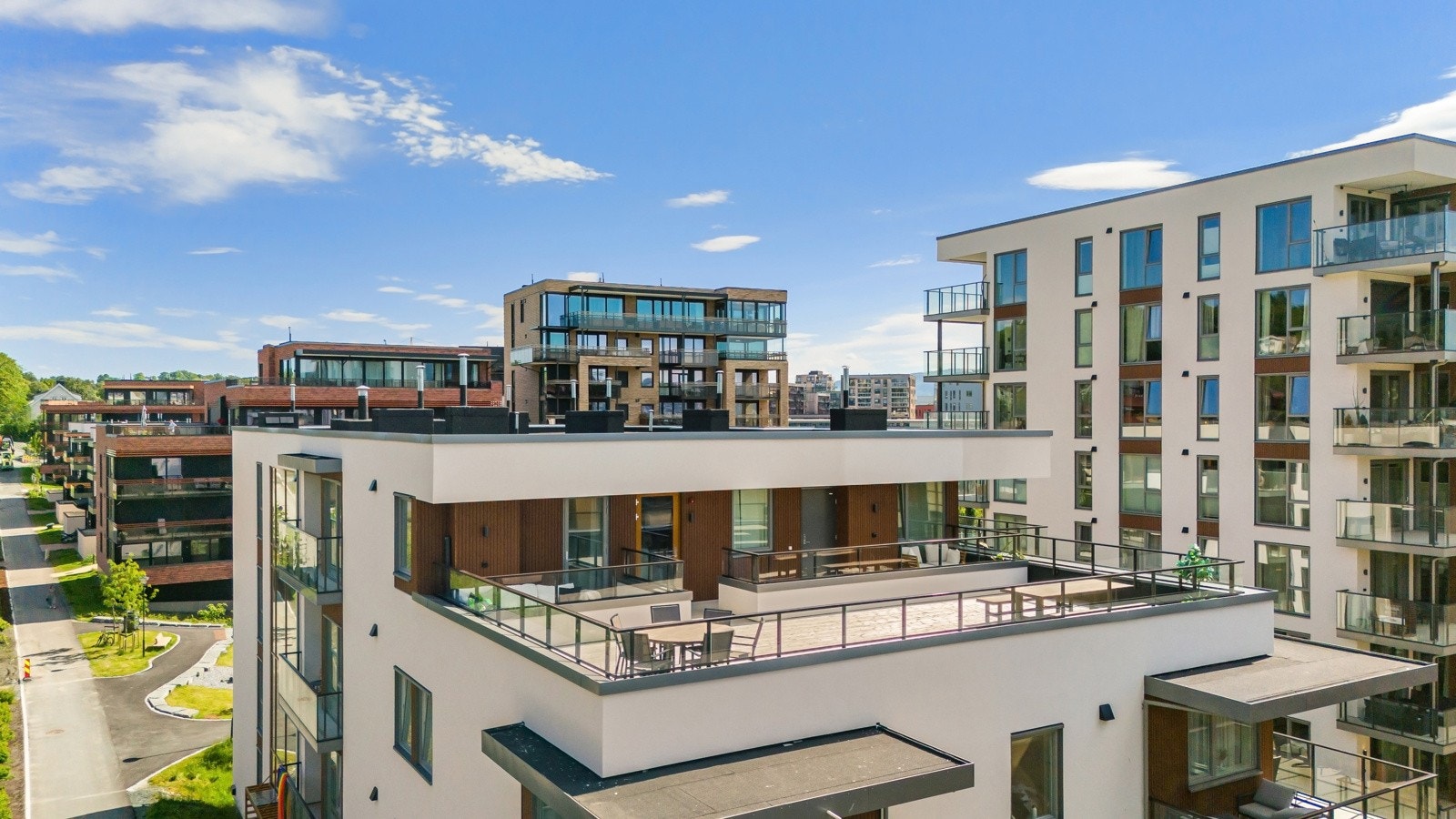 Her bor du midt i hjertet av Trondheim, og i umiddelbar nærhet til alt du måtte trenge. Galleribilde