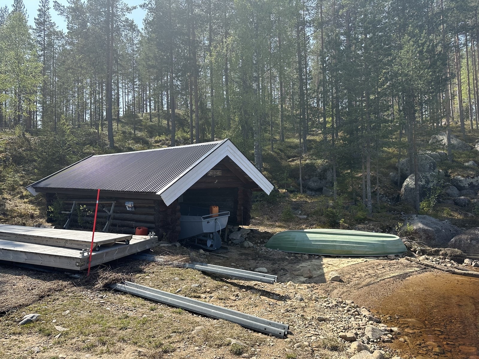 Fra nærområdet rundt tomten og Halsjøen. Galleribilde