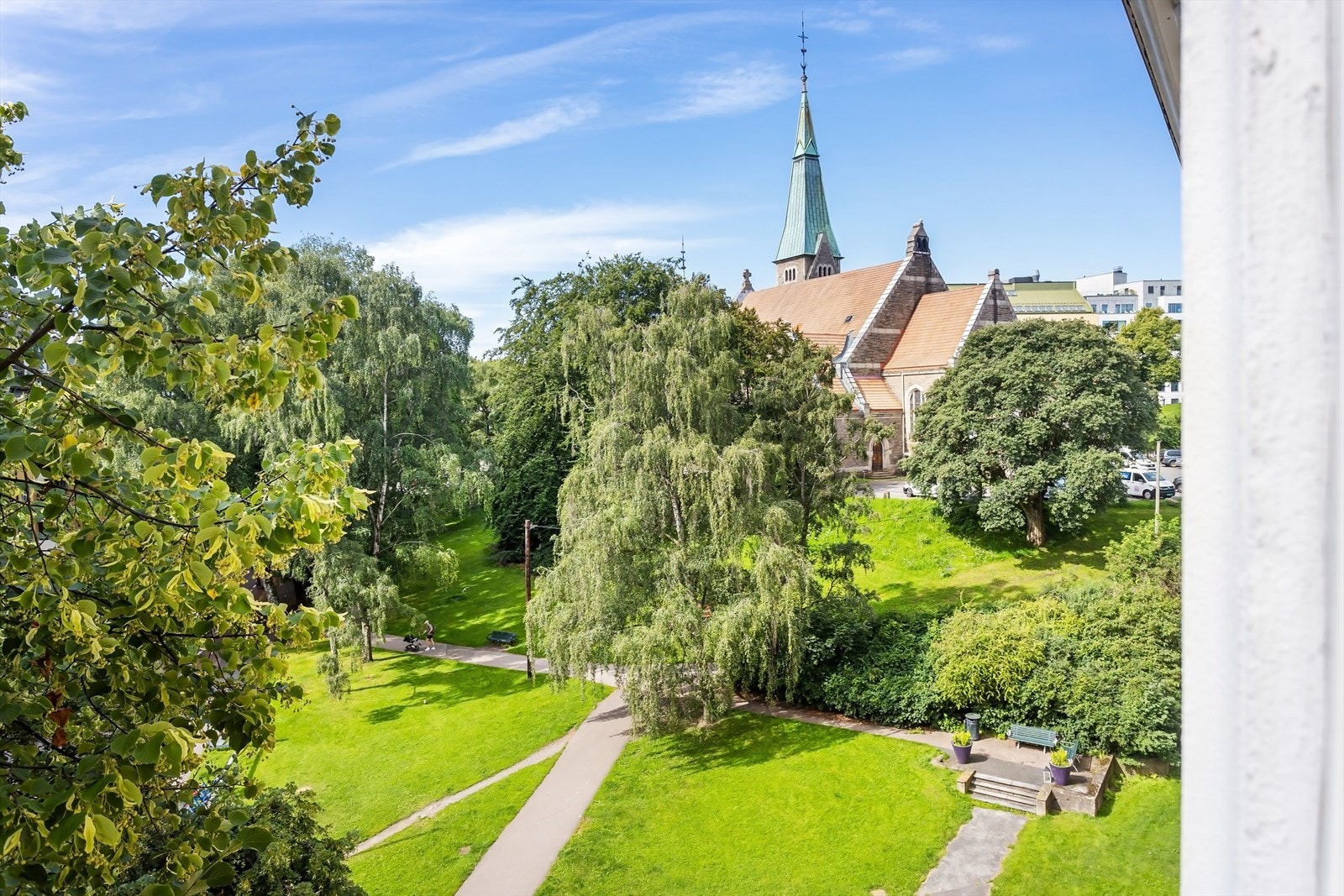 Her ser man også hvor nær man er Stensparken Galleribilde