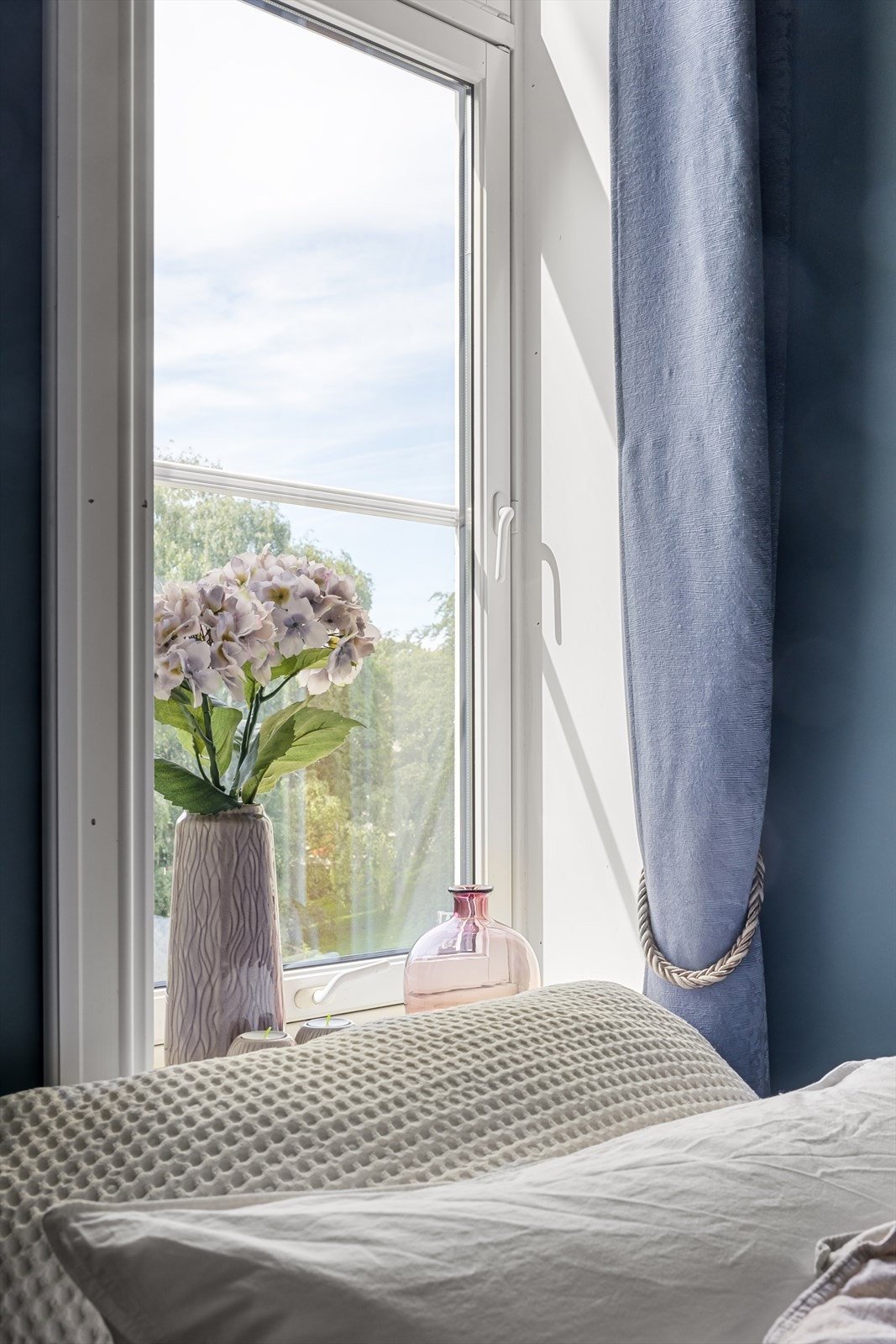 Får man besøk langveisfra kan man også booke et gjesterom som er i aksjelaget. Gjesterommet skal rehabiliteres i 2024 Galleribilde