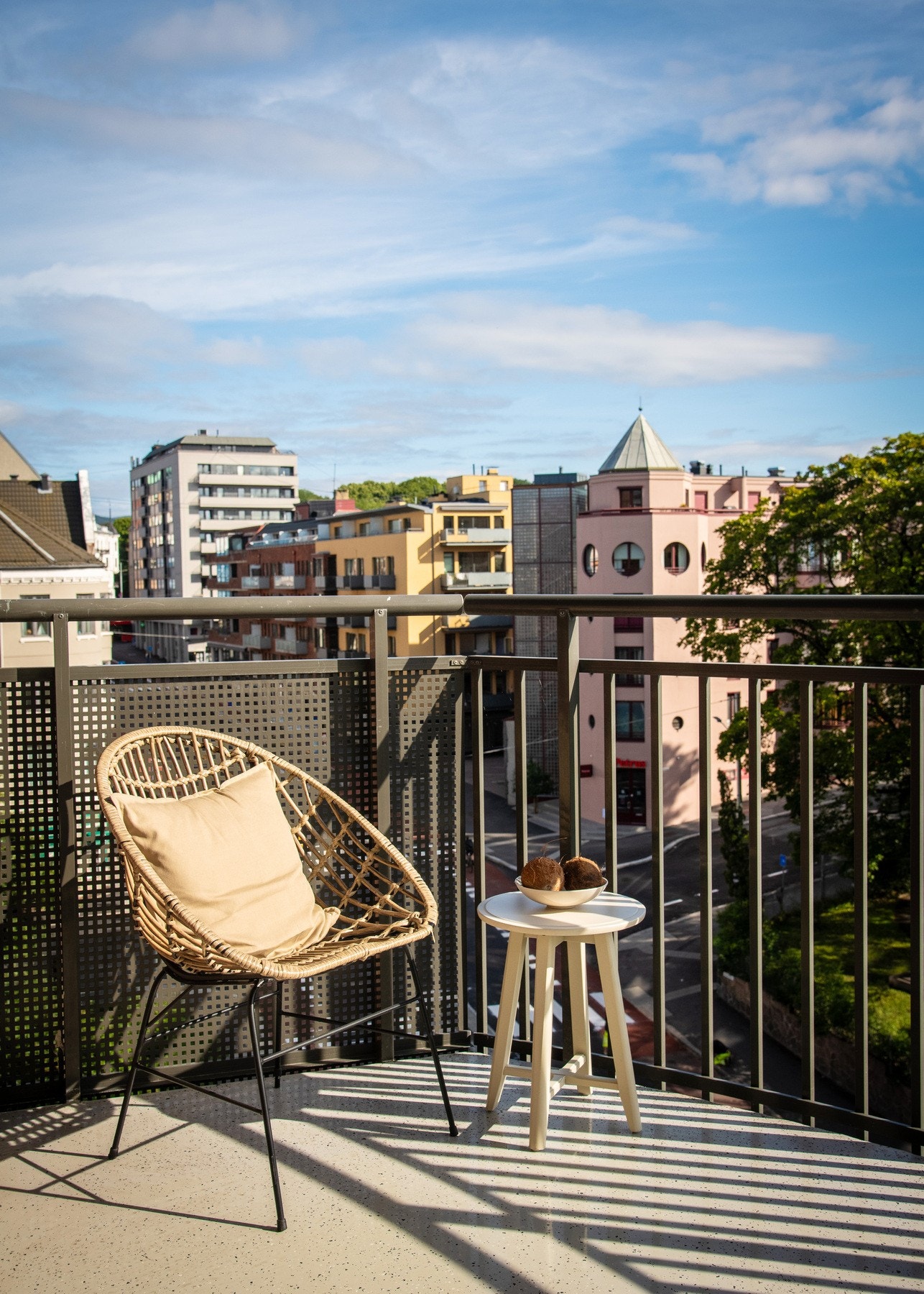 Det er tillatt med elektrisk- og gassgrill på balkongen. Galleribilde
