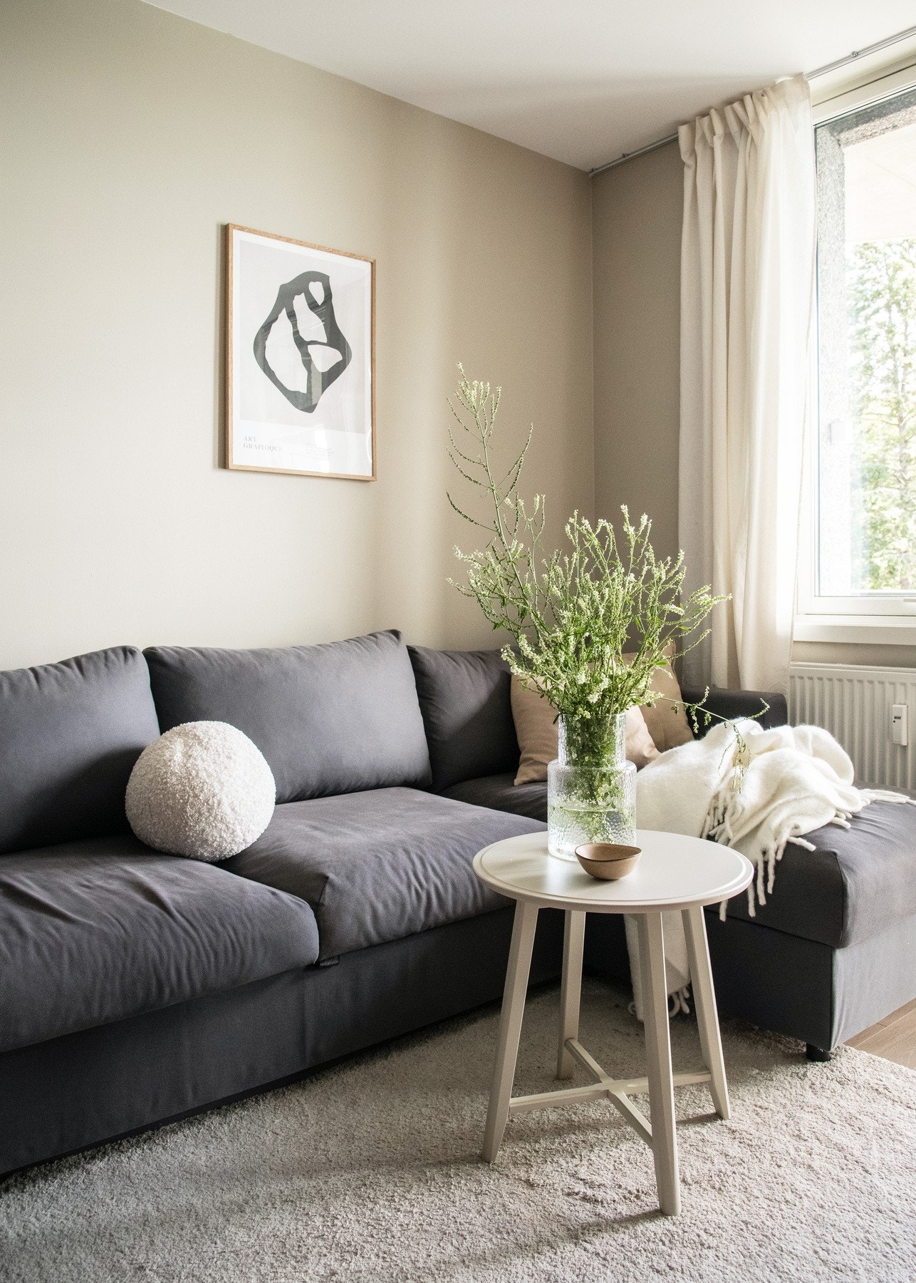 Dette er en romslig og sosial sone som er perfekt for sosiale sammenkomster. Galleribilde