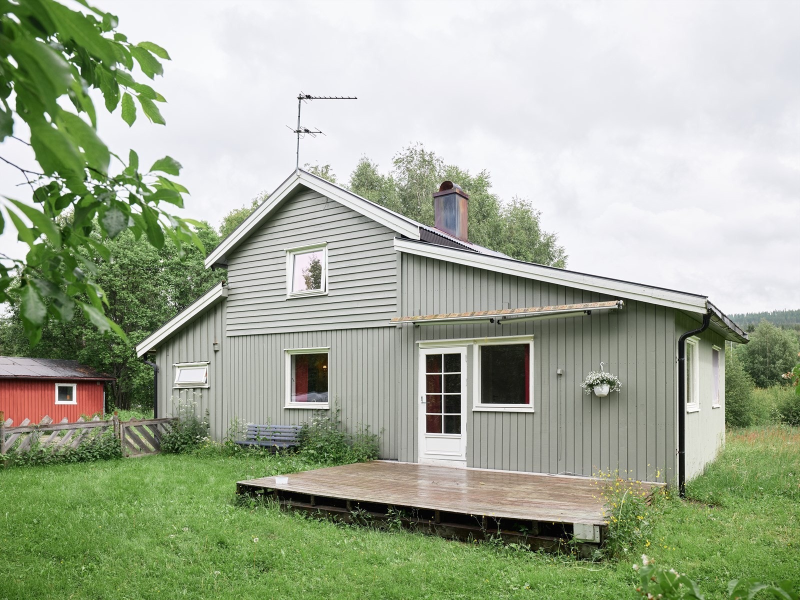 Terrasseplatting med adkomst fra spisestue. Galleribilde