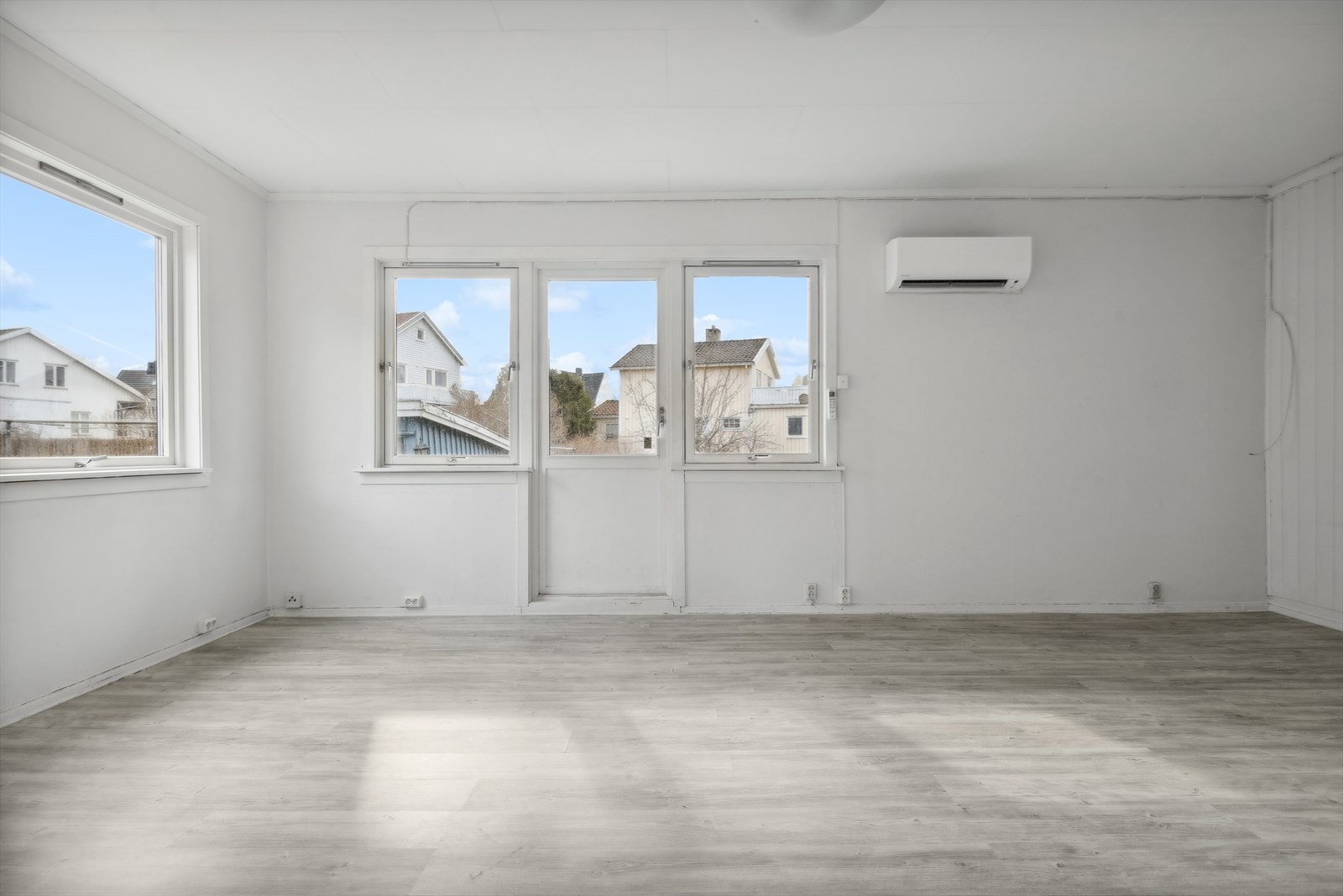 Alle leilighetene har utgang til egen veranda Galleribilde