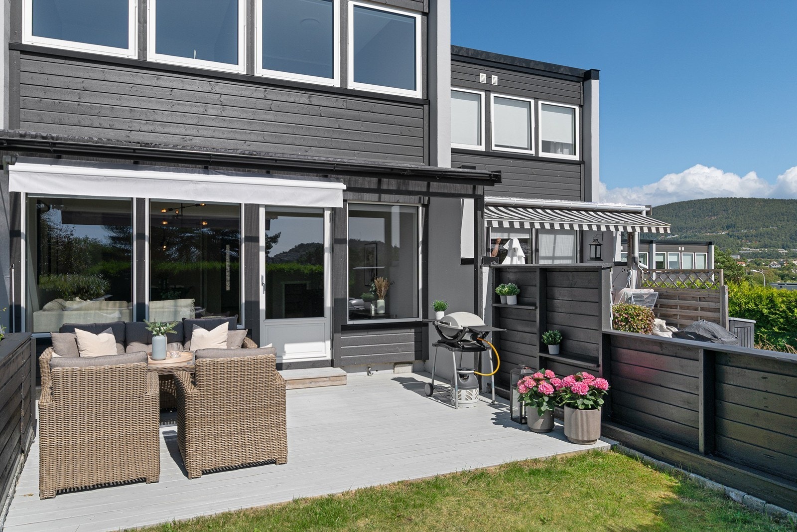 - Her kan grillmaten nytes på de fineste dagene - Galleribilde