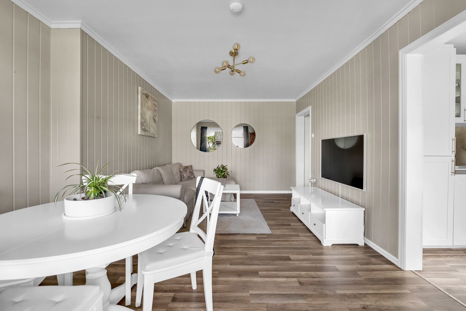 Lys og trivelig stue Galleribilde