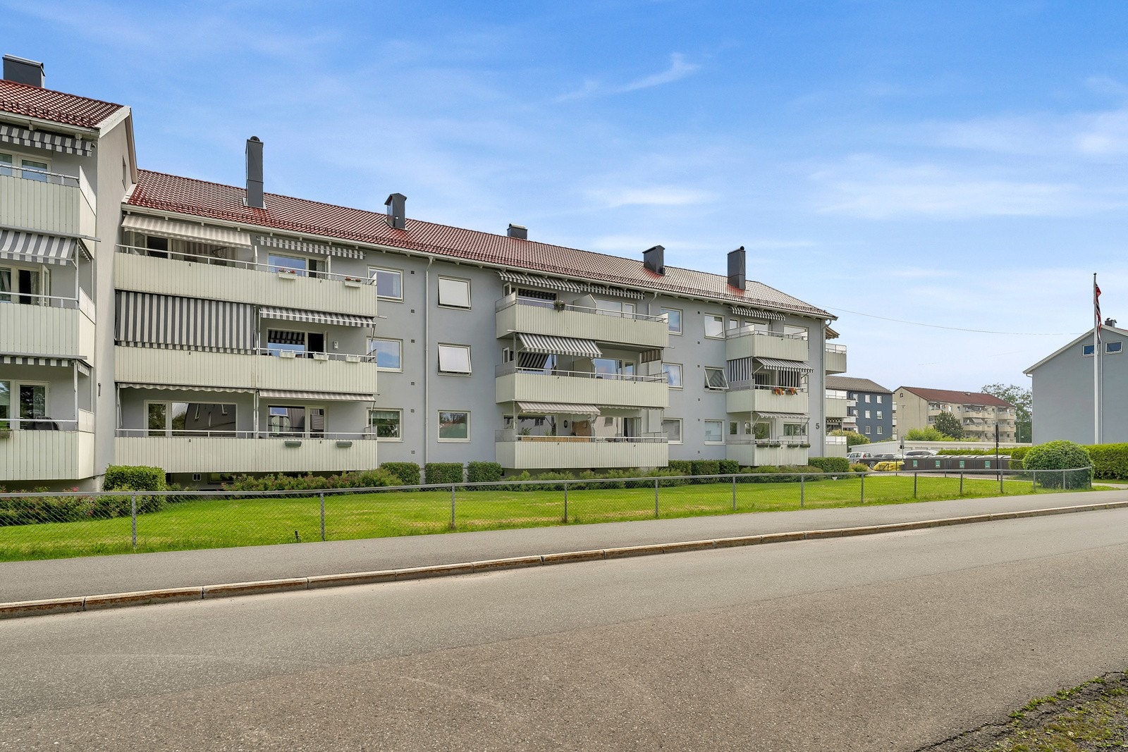 Velkommen til Henrik Sørensens gate 5 B - en lys og attraktiv andelsleilighet i 1. etasje Galleribilde