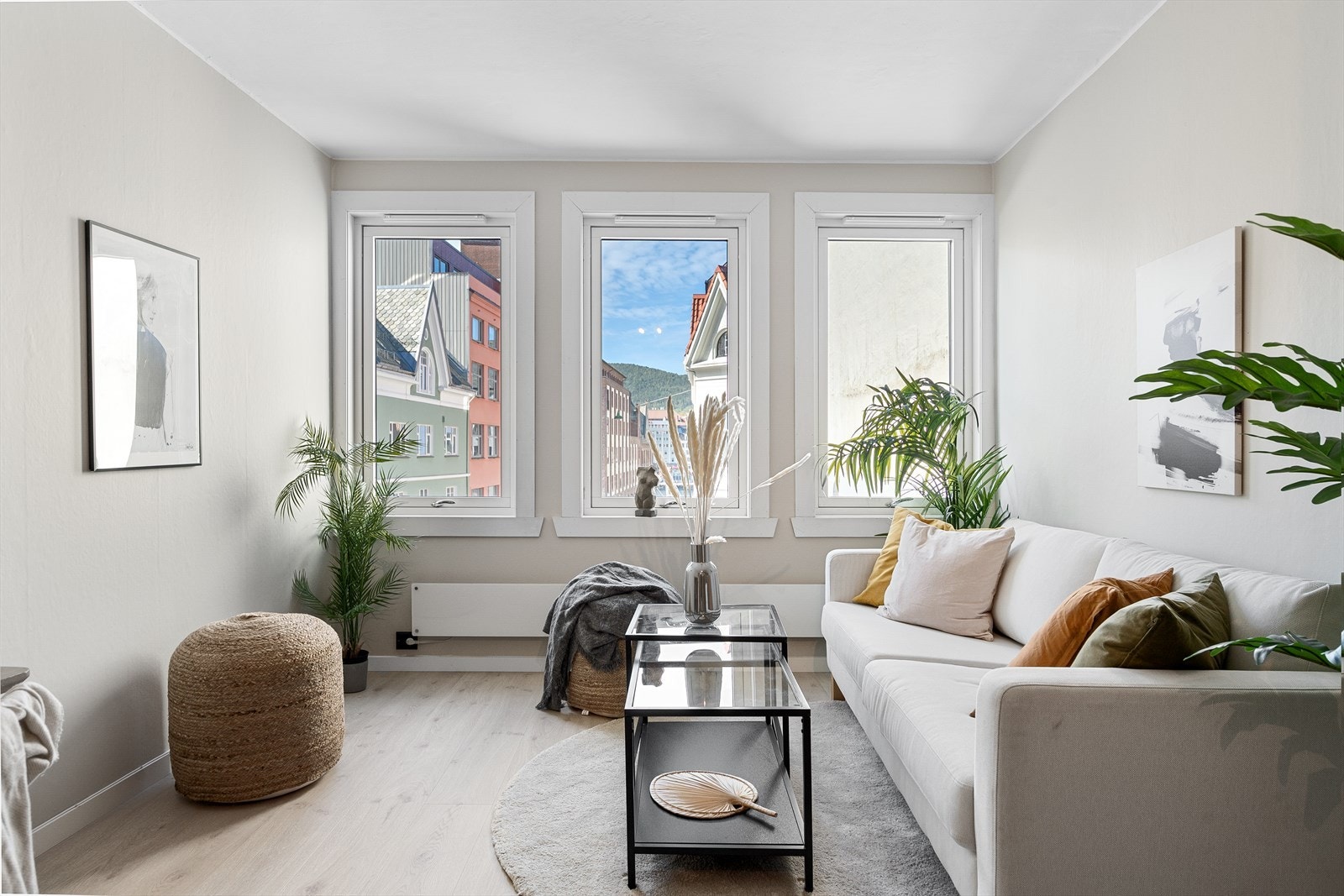 Her har du utsikt rett ut mot Bergens livligste gater. Galleribilde