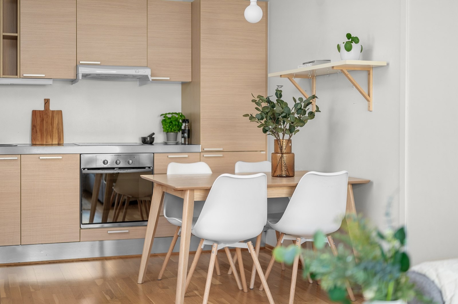 Etter dagens bruk får spiseseksjonen sin plassering ved kjøkkenet. Galleribilde