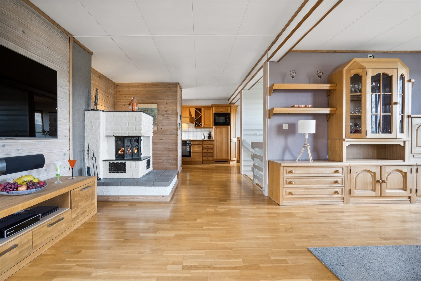 Stuen er det naturlige samlingspunktet i boligen. Galleribilde