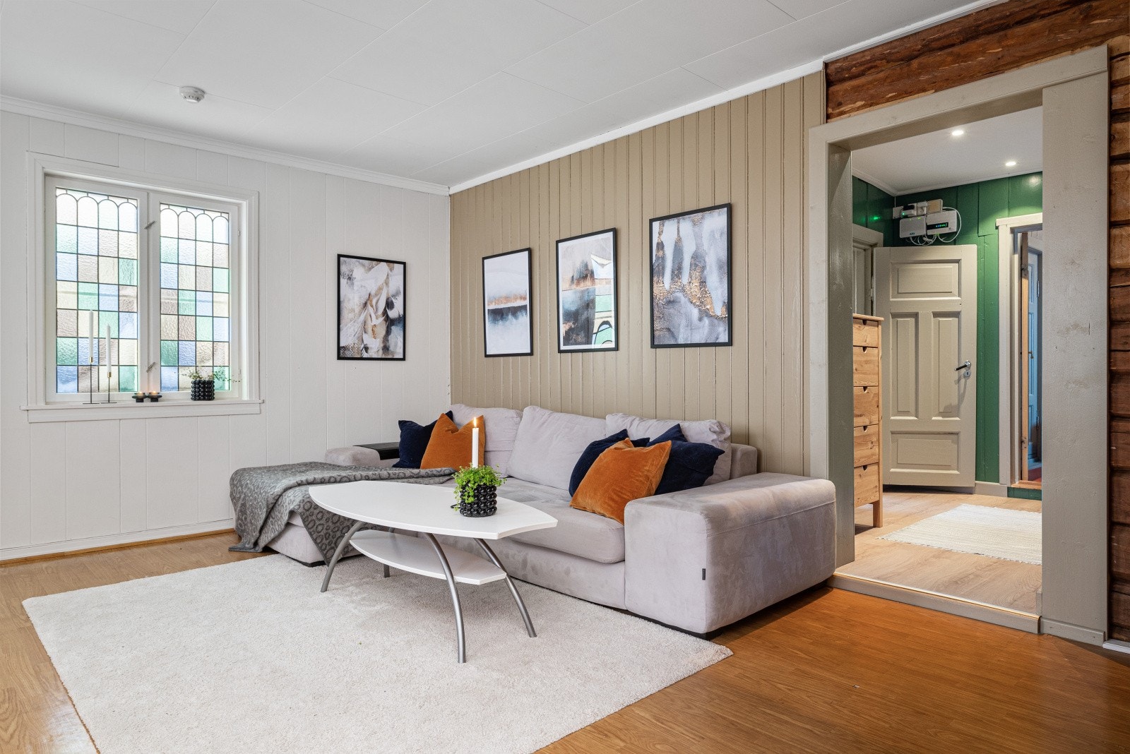 Stue 2. etasje. Galleribilde