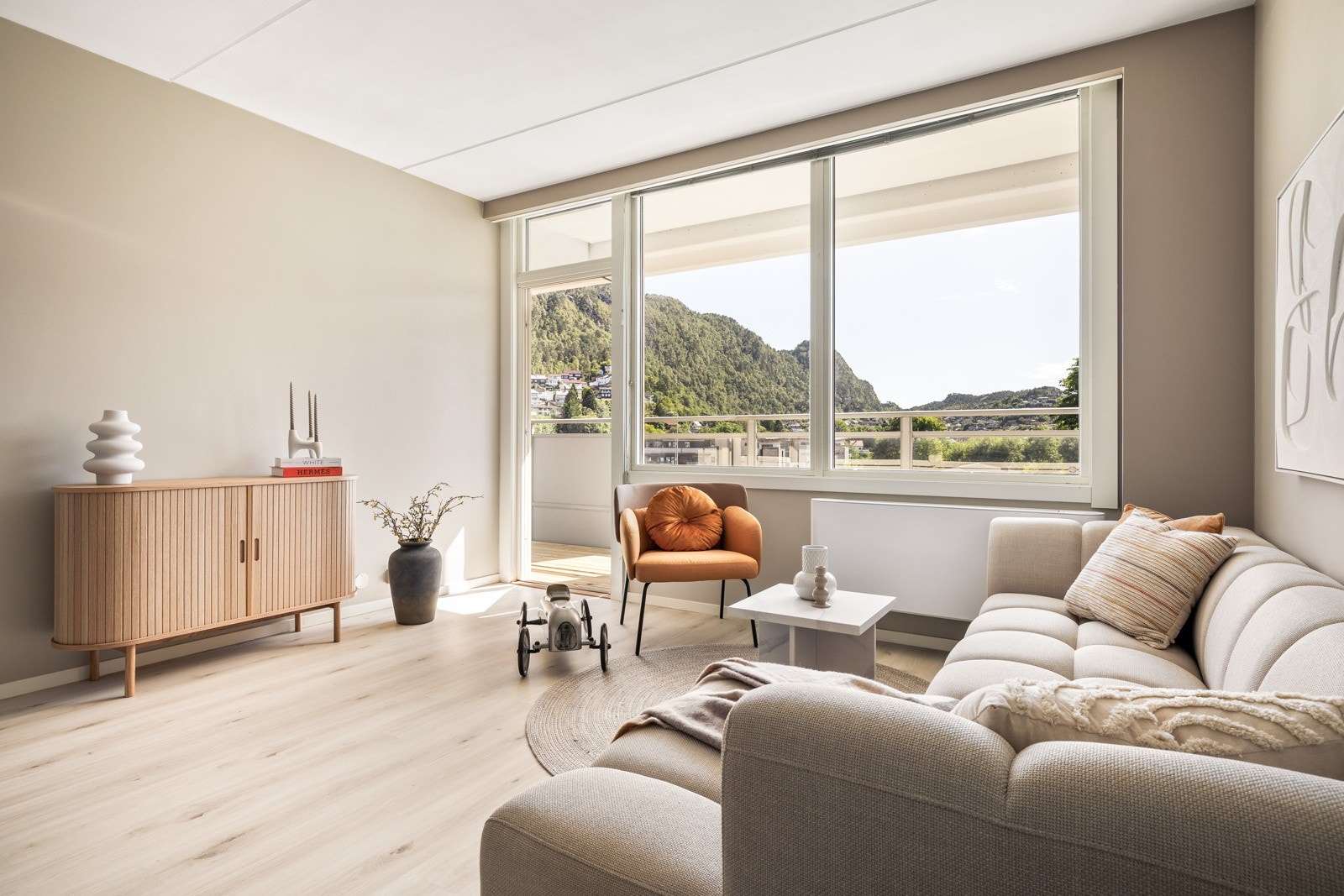 Lekker leilighet med god standard i fredelig området kun få minutter fra sentrum Galleribilde