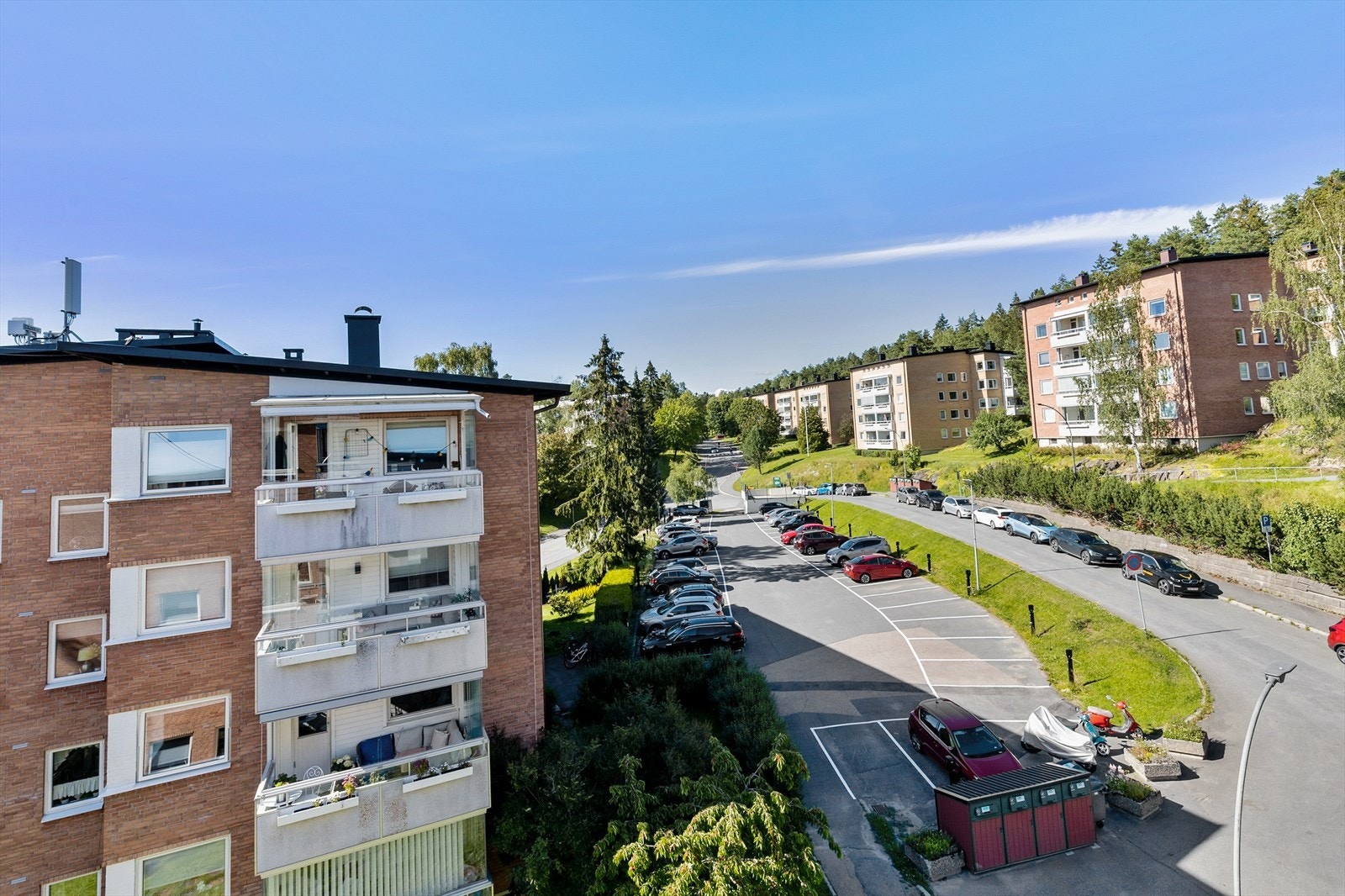 Utsikt over nabolaget. Galleribilde