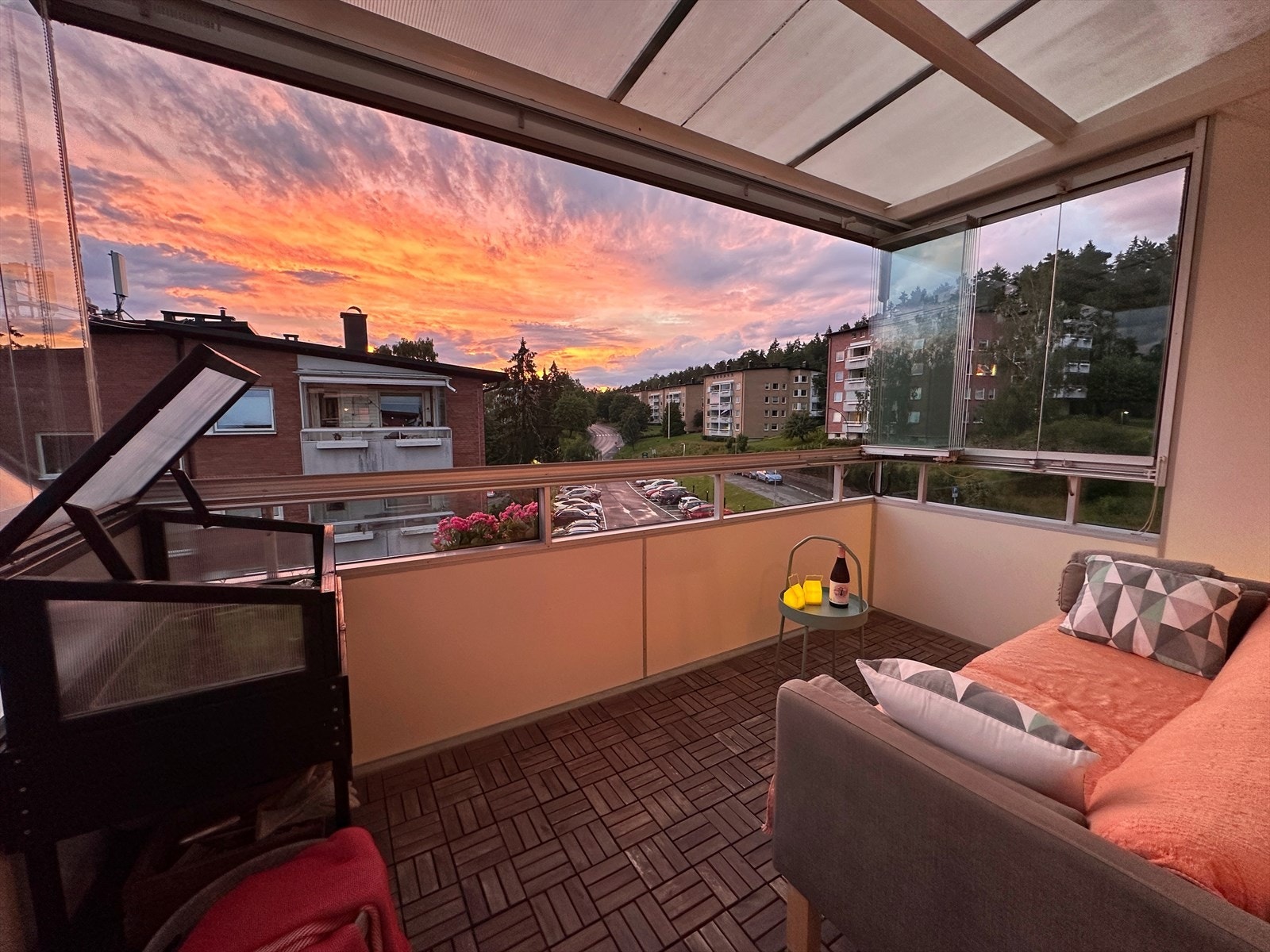 På balkongen kan du nyte mange flotte solnedganger. Galleribilde