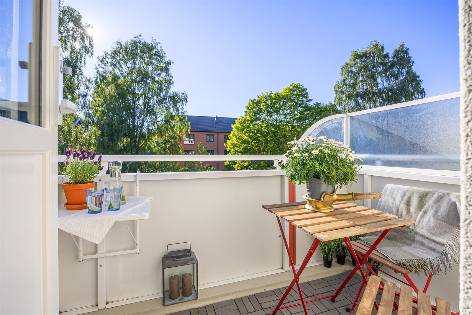 Leiligheten byr på en herlig vestvendt balkong på ca. 3 kvm med gode solforhold. Galleribilde