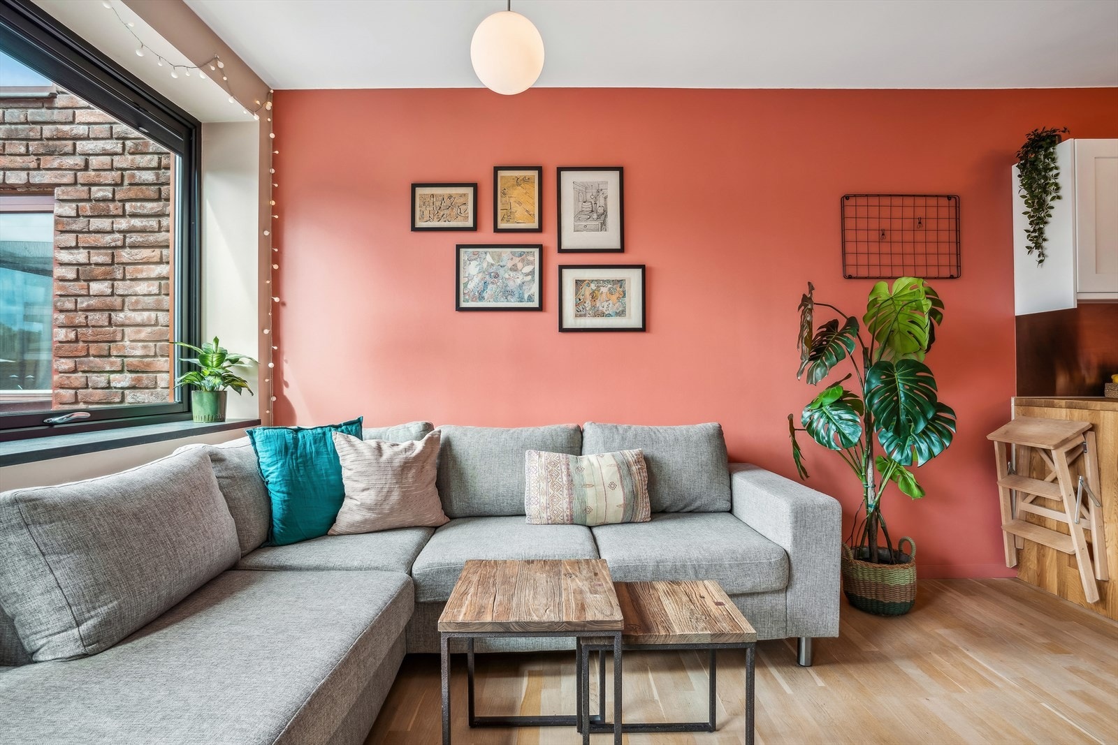 I stuen er det plass til å møbler med en sofagruppe og TV-benk for å skape den stuen du selv ønsker. Galleribilde