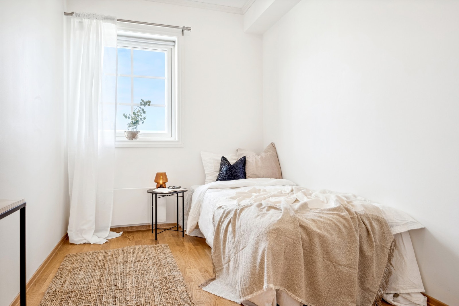 Soverom 2 på 8,5 kvm. Galleribilde