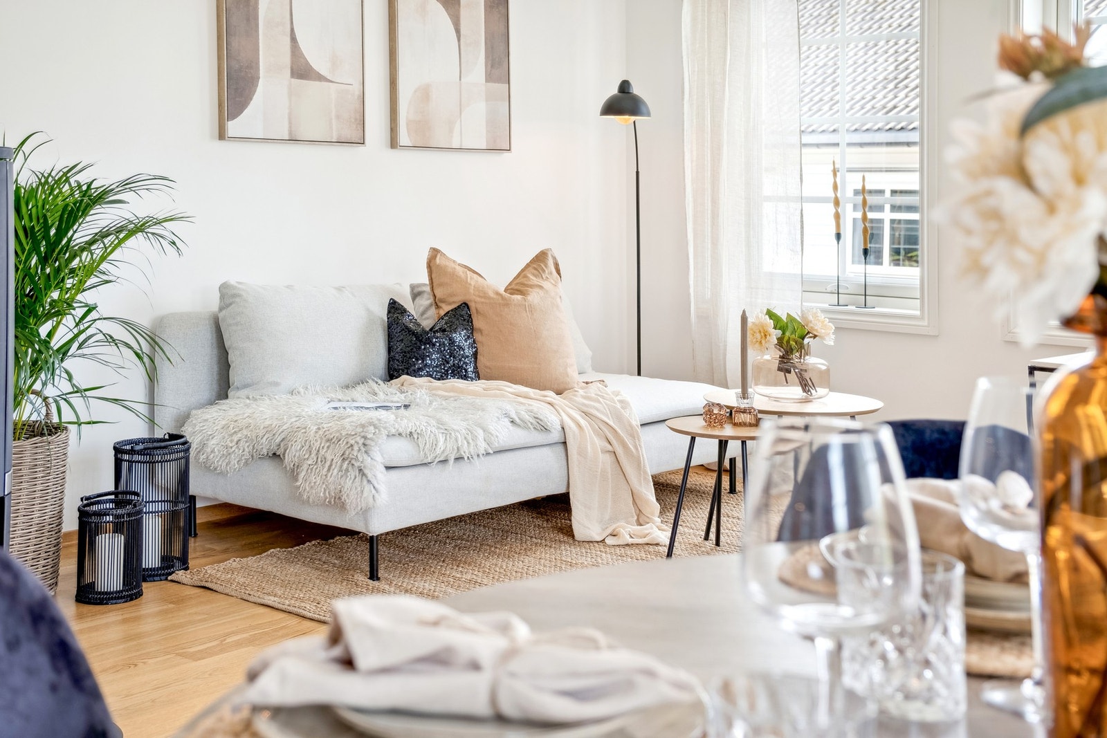 Her har du god plass til stor sittegruppe. Galleribilde