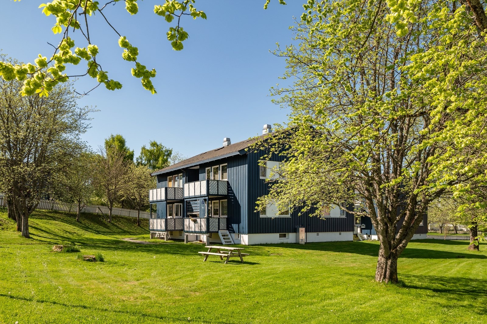 Med leiligheten medfølger det en bod på kjeller og en bod på loft. Galleribilde