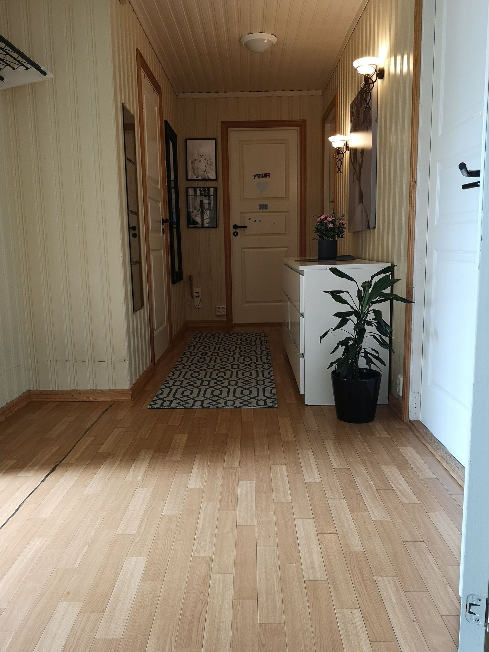 Gang til bad og 3 soverom Galleribilde