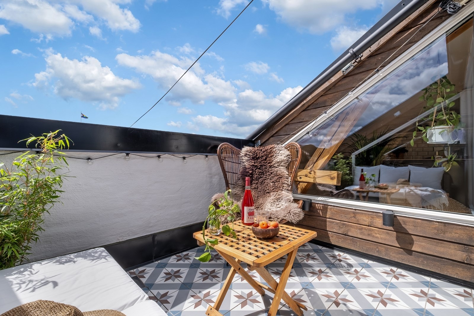 Syd-vestvendt takterrasse på ca. 6 kvm. Galleribilde