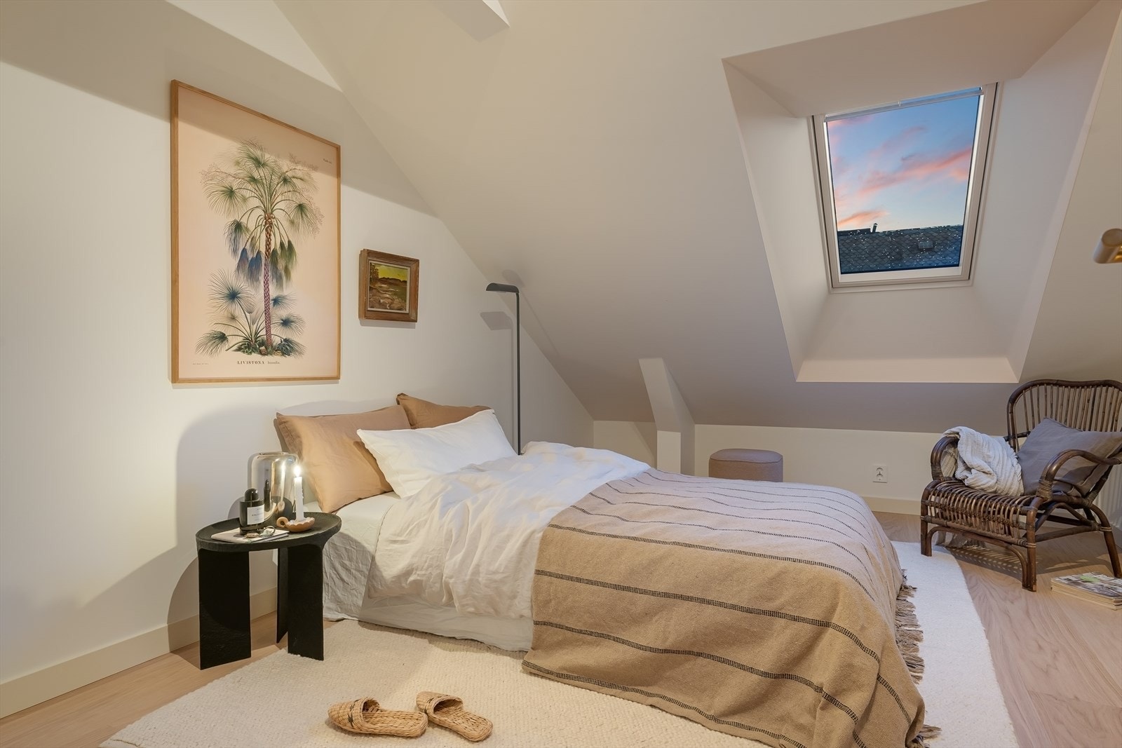 Leiligheten har to romslige soverom. Galleribilde