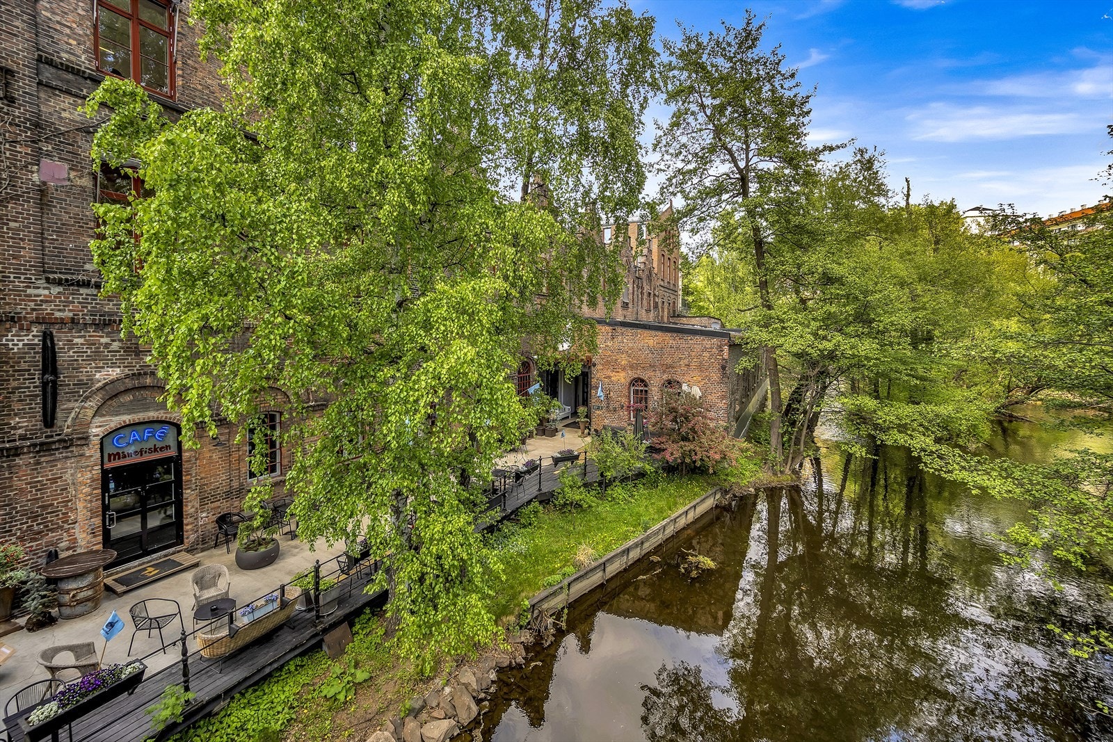 Akerselva er i umiddelbar nærhet til boligen. Her er det fine grøntområder og gode turmuligheter Galleribilde