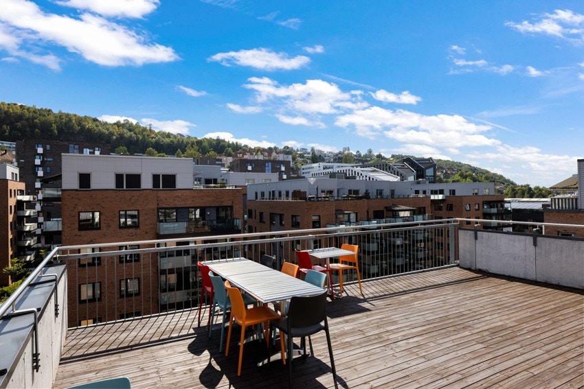 Stor og fin felles takterrasse i Turbinveien 7 Galleribilde