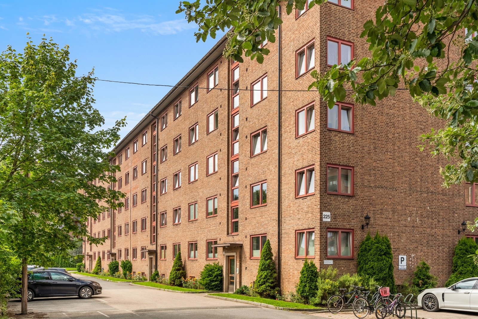 Internt har borettslaget også stor satsing på et trivelig bomiljø preget av et variert innslag av tilbud til beboerne. Galleribilde