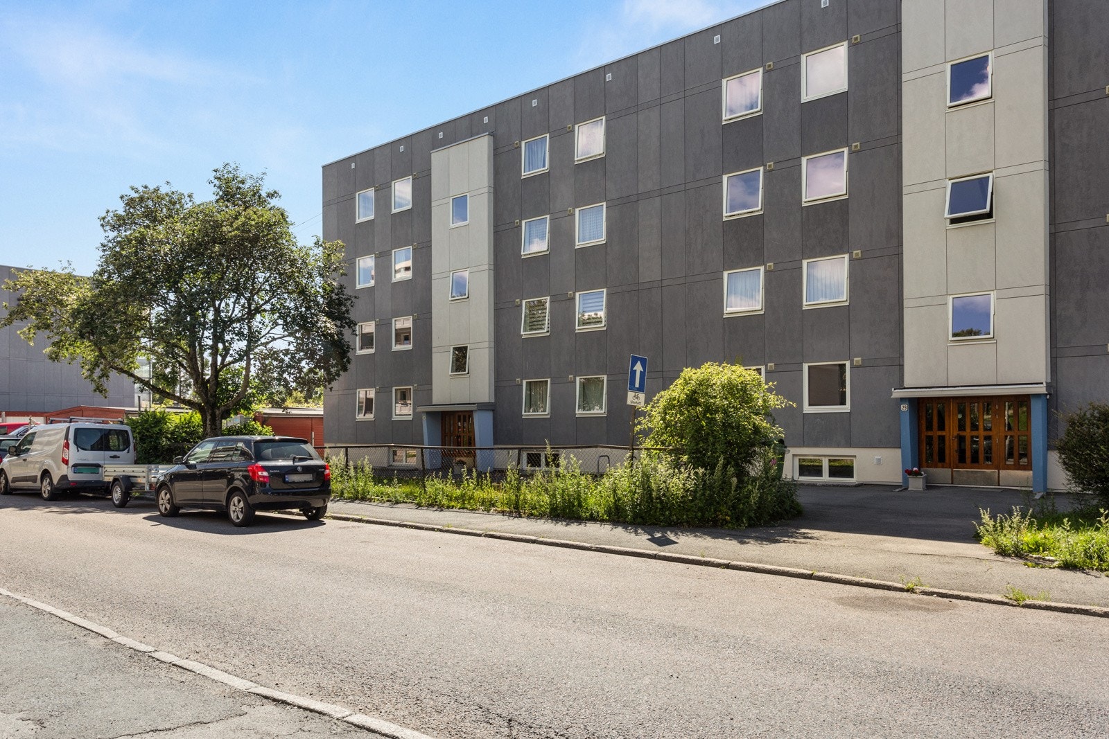 Martin Linges vei 31 ligger godt til på Bogerud med kort vei til butikker, skole, barnehage og T-bane Galleribilde