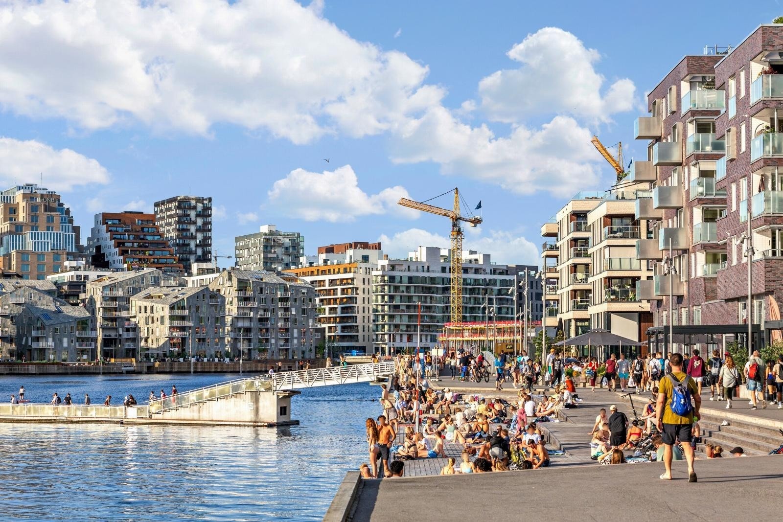 Gangavstand til Sørenga med flotte bademuligheter. Galleribilde