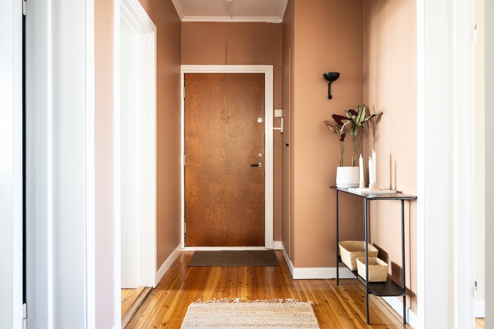 Brann- og lydklassifisert entrédør. Callinganlegg. Galleribilde