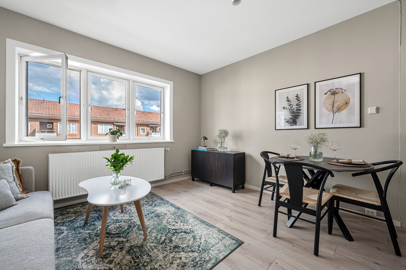 Velkommen til denne lyse og lekre leiligheten i Trondheimsveien 107! Galleribilde